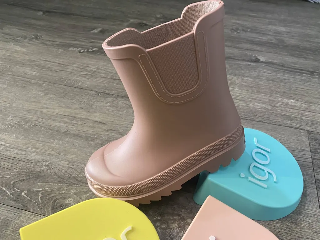 botte de la marque IGOR près de Saint Médard en Jalles