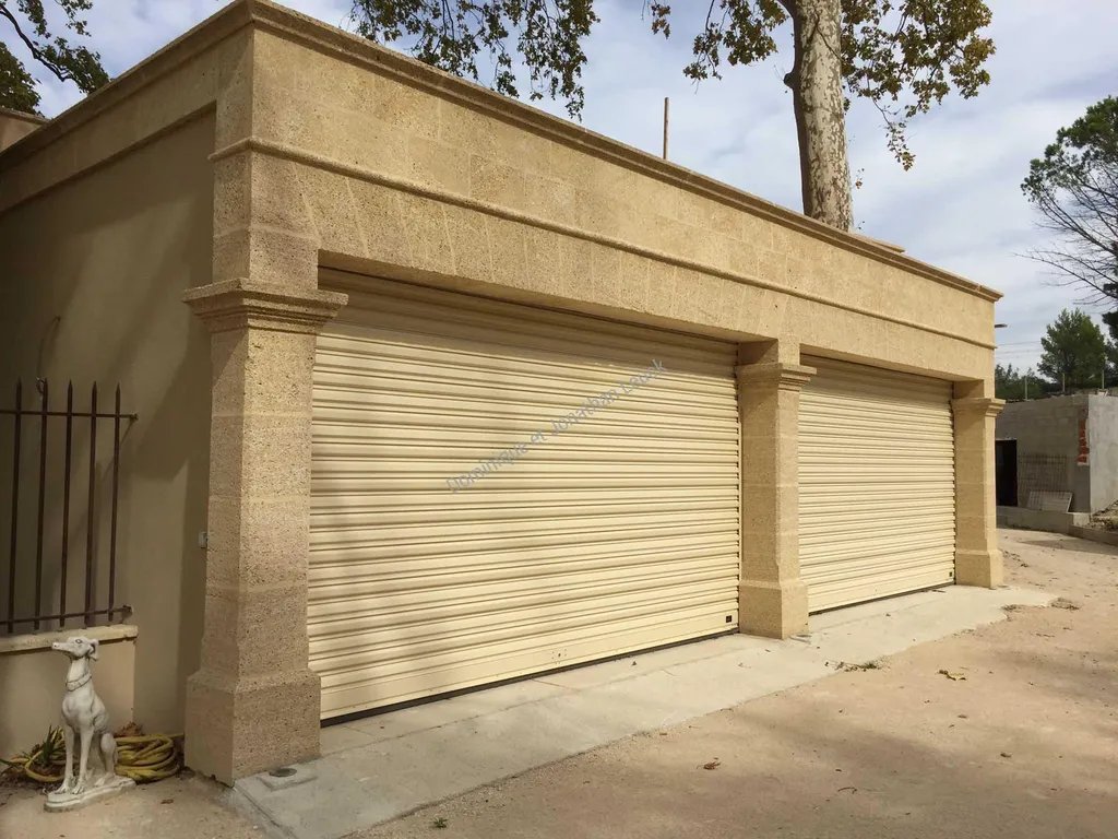 Réalisation d'encadrements en massifs