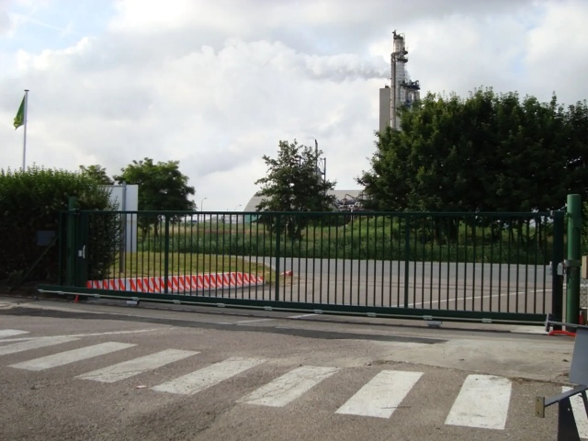 vente et pose de portails coulissants