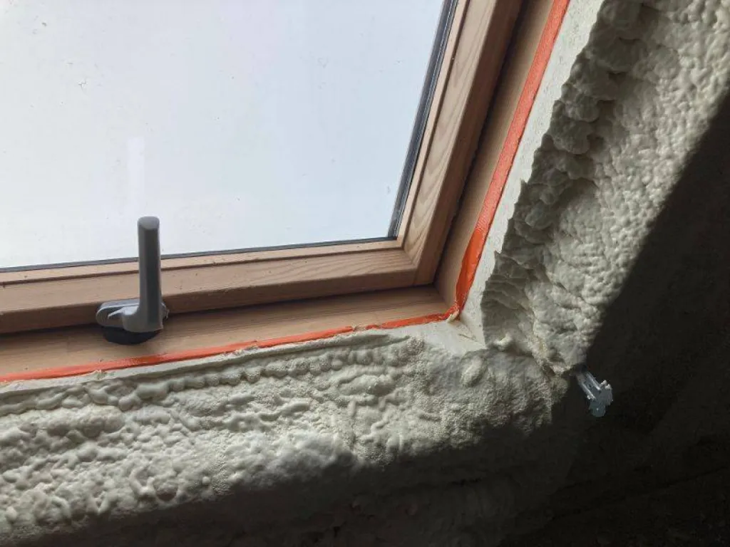 Isoler les fenêtres de toit