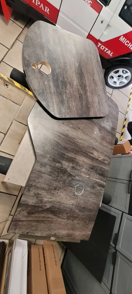 Rénovation de mobilier intérieurs et aménagement camping car