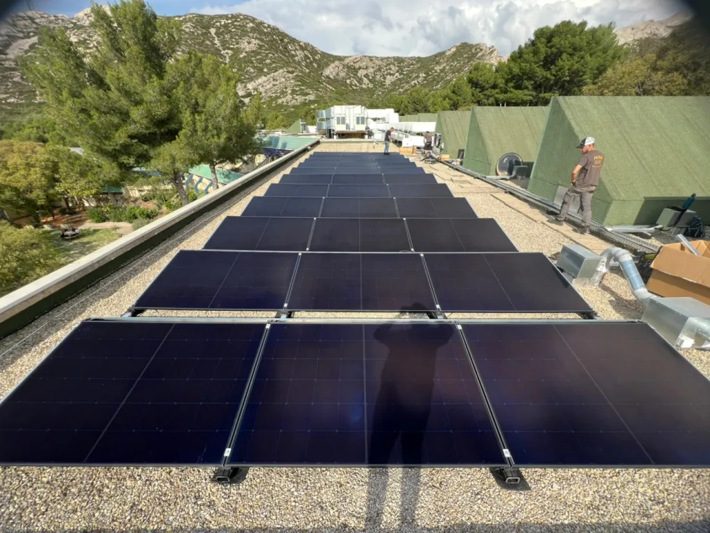 Installation panneaux solaires campus Marseille