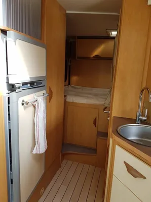 VENDU CAMPING CAR INTEGRAL PILOTE G710 INTEGRAL AVEC ATTELAGE