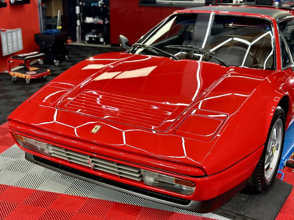 Traitement céramique lyon polissage carrosserie DETAILING Ferrari 328 GTS