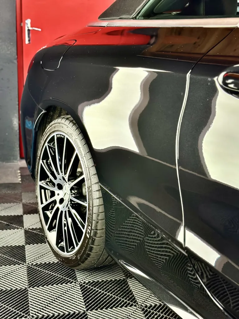 film de protection carrosserie PPF Lyon traitement céramique carrosserie traitement céramique des jantes Mercedes C43 AMG cabriolet 
