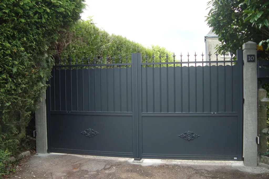 installation portail en alu style rétro proche Lisieux 14