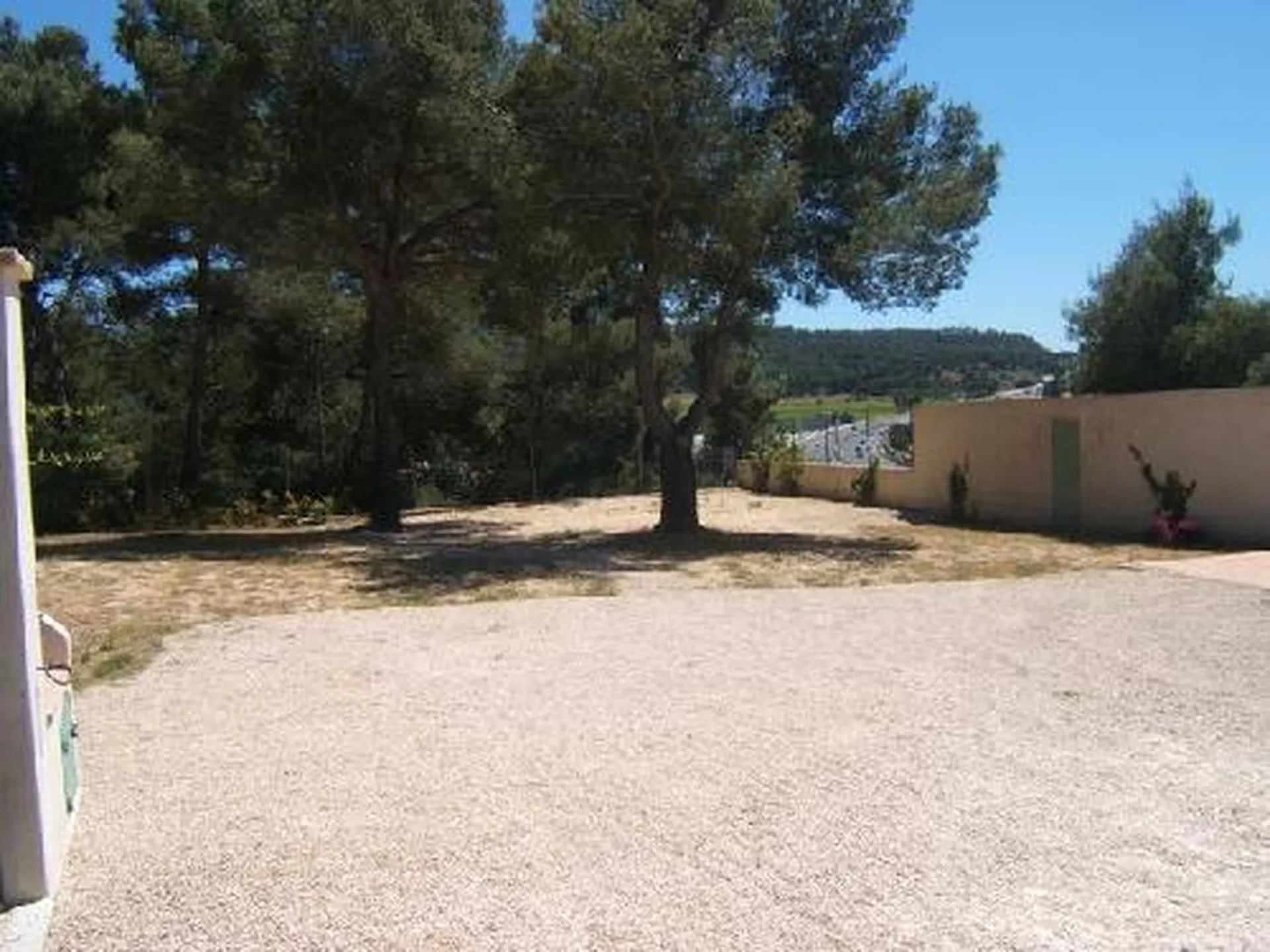 A vendre terrain à bâtir castellas immobilier