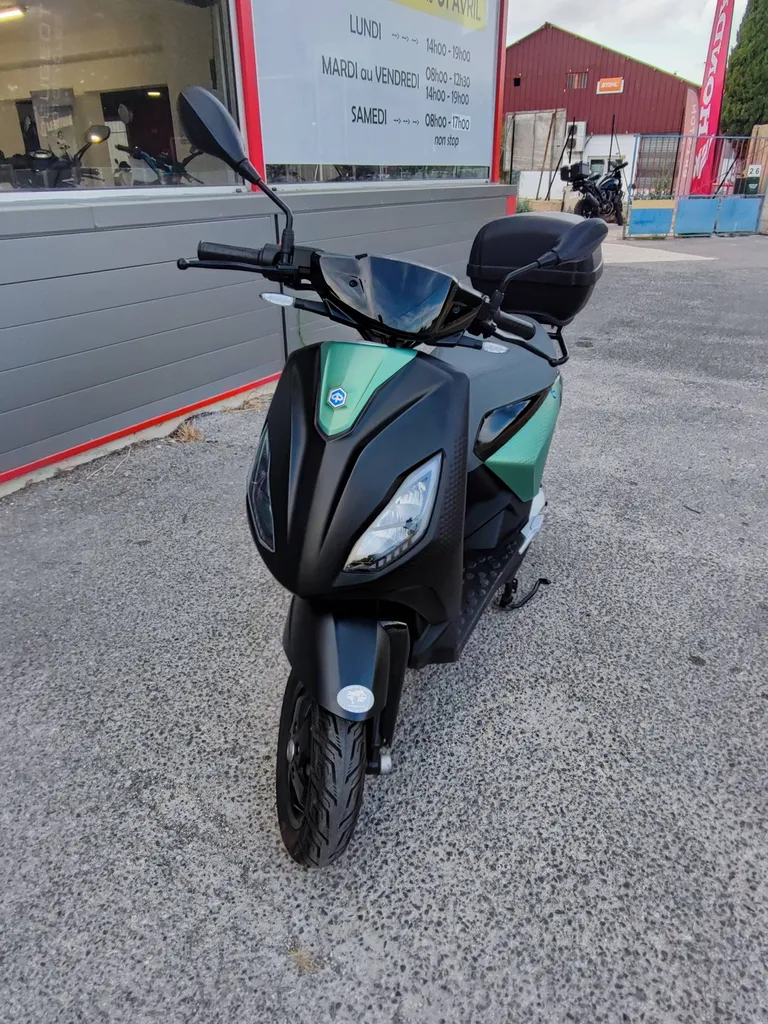 SCOOTER OCCASION PIAGGIO ONE + SANARY SUR MER
