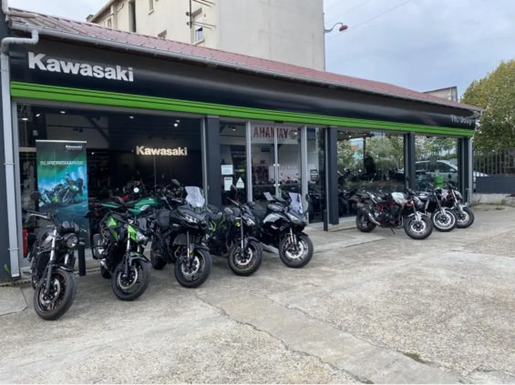 Jouy Moto Kawasaki