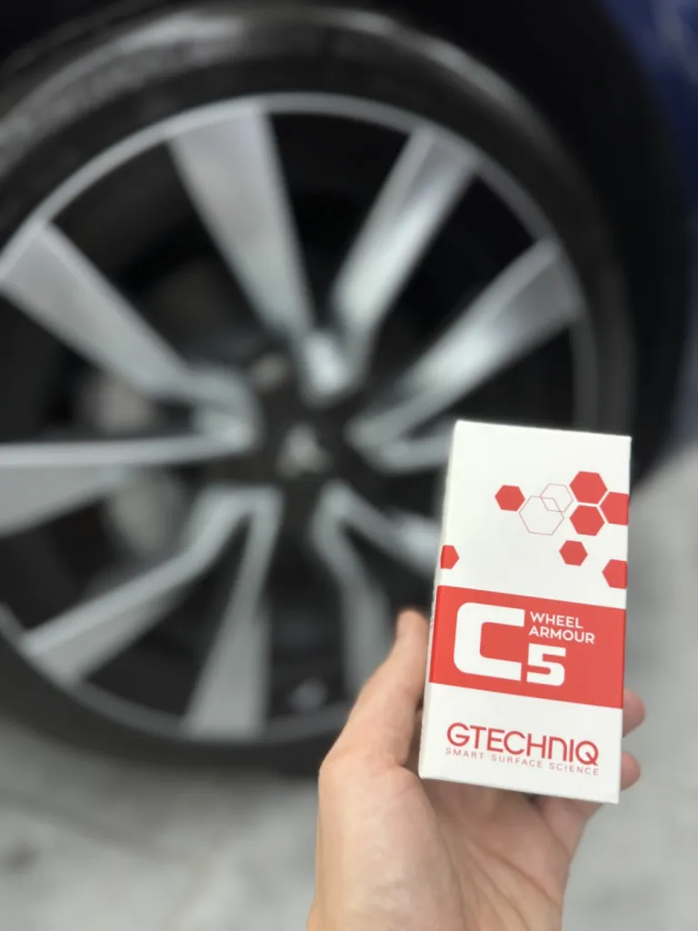 Nouvelle TESLA Model 3 Highland - Traitement céramique Gtechniq - Cannes et Antibes