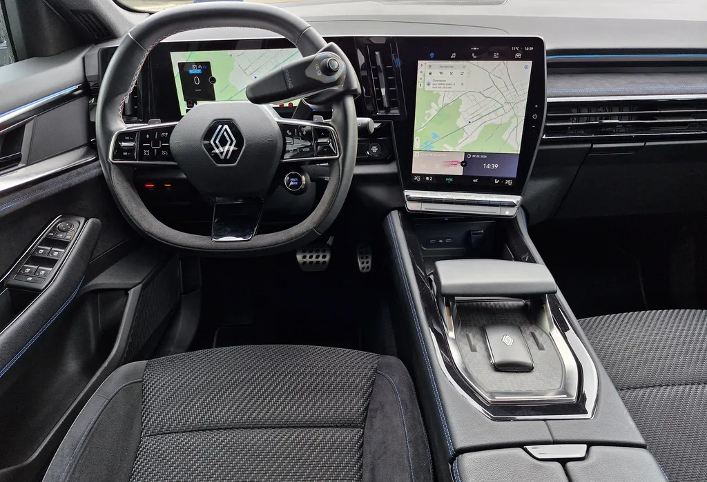 Renault Austral occasion Hybride E-TECH 200 Techno ESPRIT ALPINE 4CONTROL TPMR 