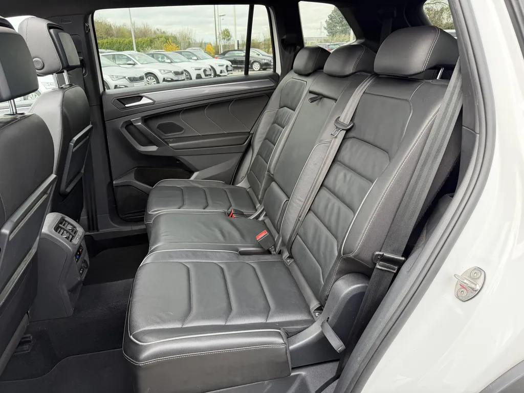 Volkswagen Tiguan Allspace occasion diesel automatique proche Lillebonne – SUV familial haut de gamme fiable et spacieux