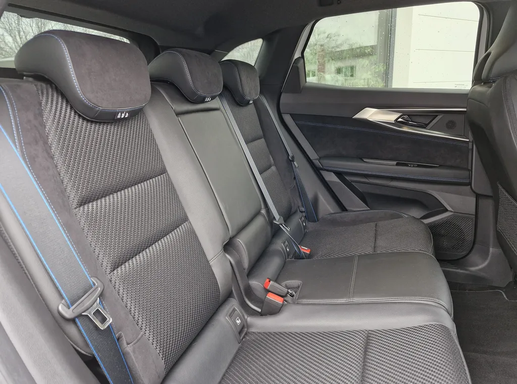 Renault Austral occasion Hybride E-TECH 200 Techno ESPRIT ALPINE 4CONTROL TPMR 