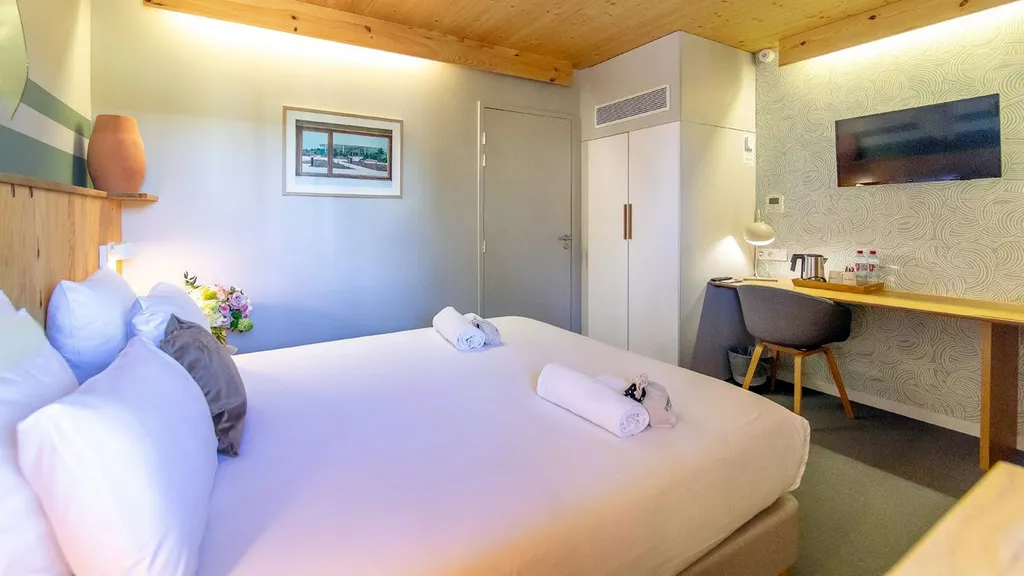 Tarifs Flexibles petit déjeuner inclus Chambre Premium Double Hôtel Aix en Provence