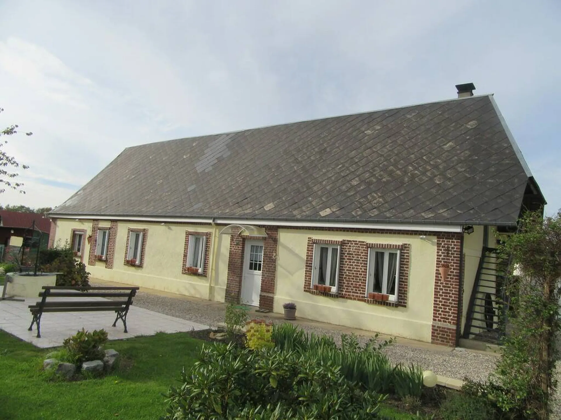 A vendre longère entièrement rénovée