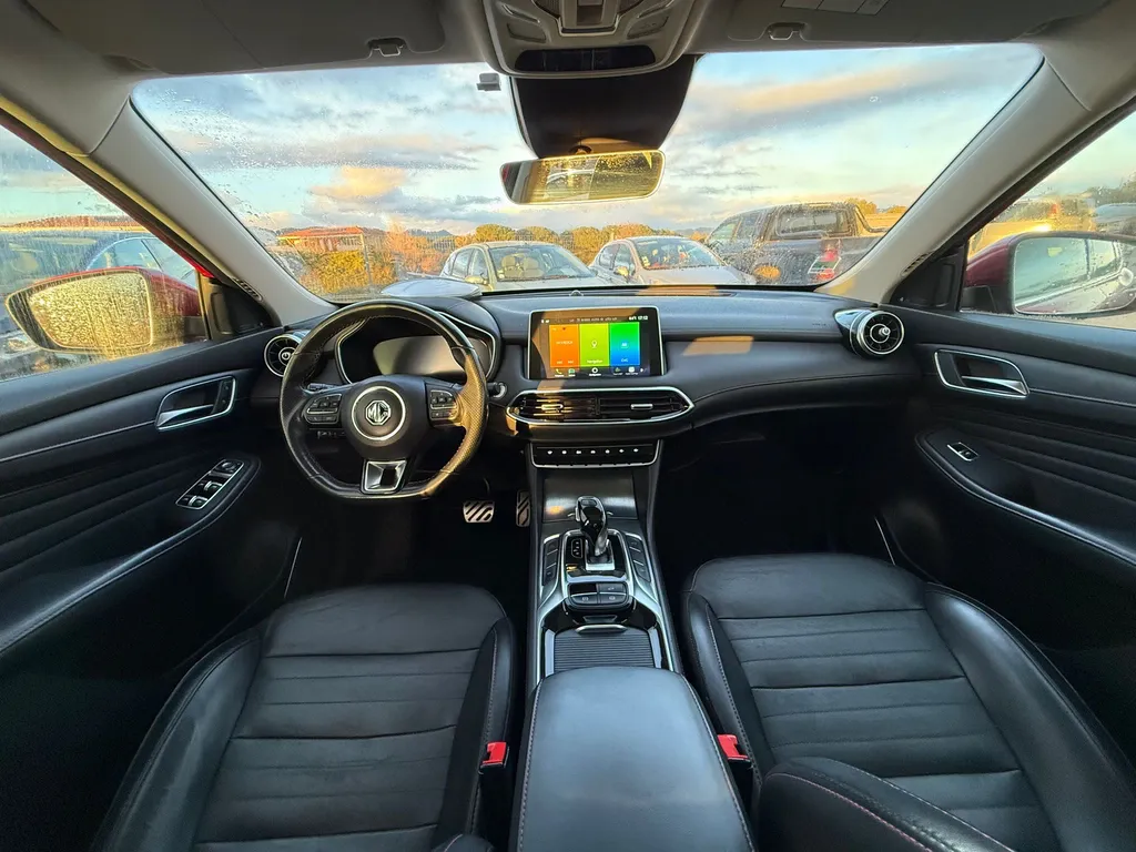 MG EHS 1.5T GDI 258CV PHEV LUXURY HYBRID RECHARGEABLE 