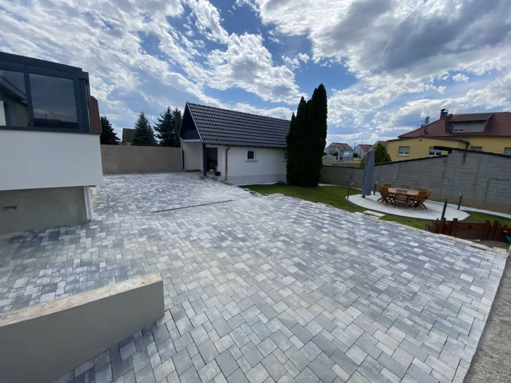Aménagement paysager d'une maison à Strasbourg CLK 