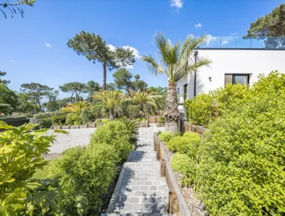 CRÉATION D'AMÉNAGEMENTS PAYSAGERS À LA TESTE DE BUCH