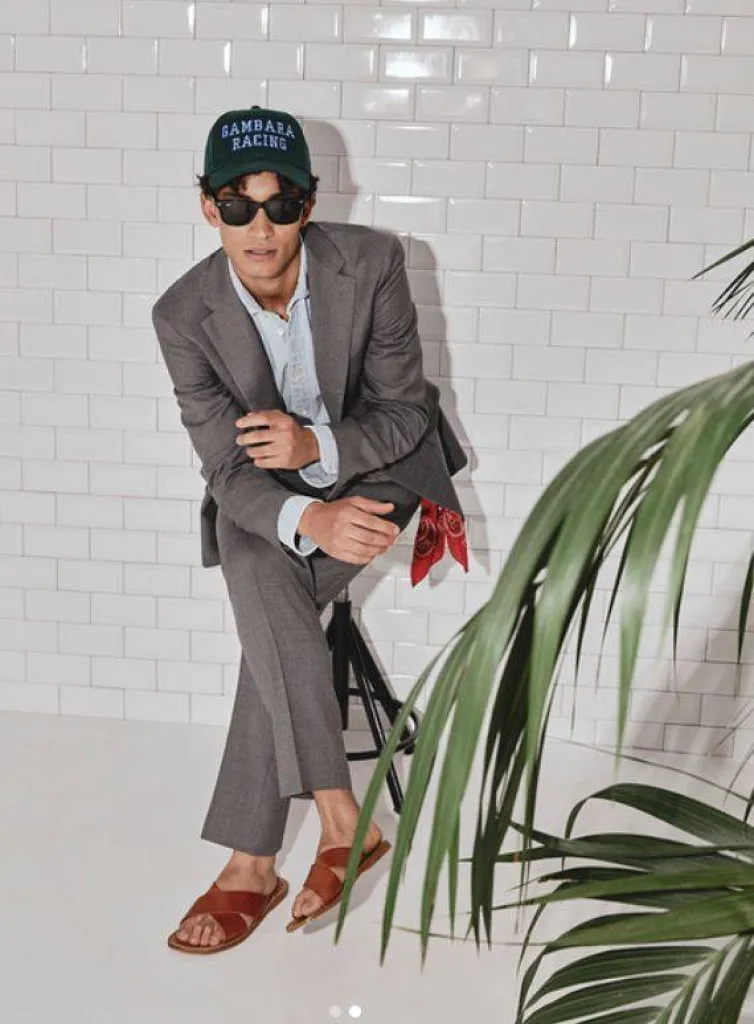 Boglioli, créateur de vêtements haut de gamme pour les hommes qui aiment le style et le chic Italien.