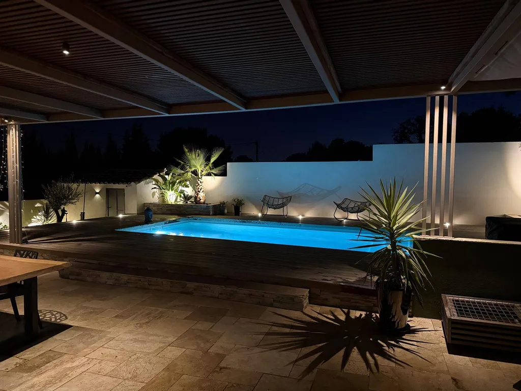 artisan ferronnier pergola sur mesure rognac