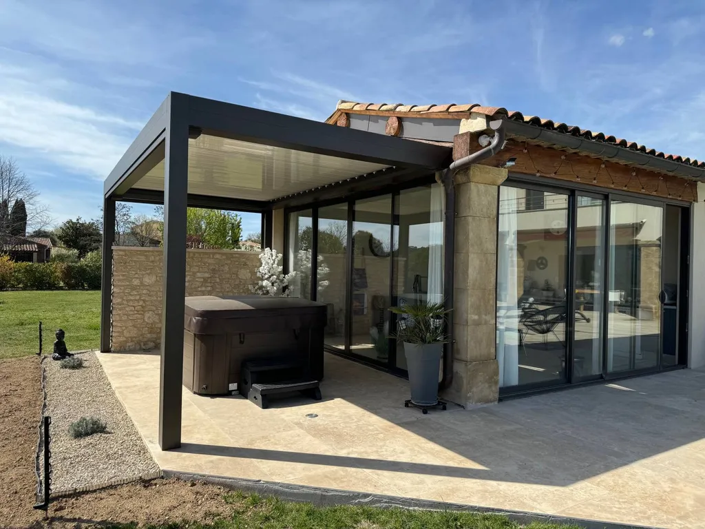 Installation de Pergolas sur la commune de Roussillon
