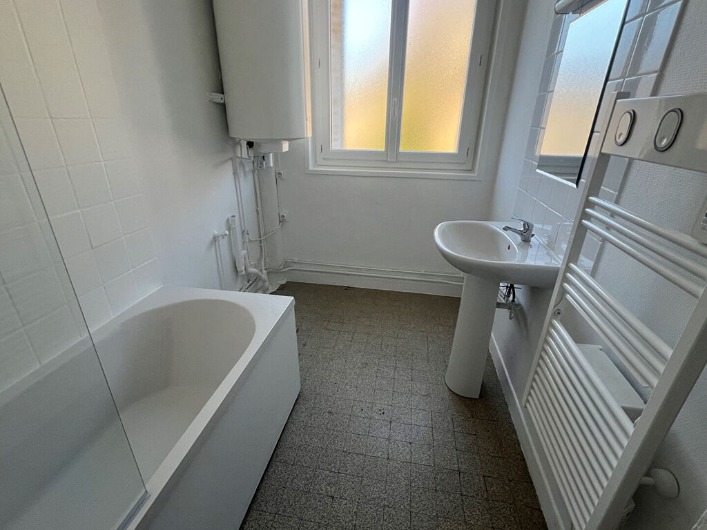 A vendre appartement de 72m² idéalement situé à ELBEUF 76500