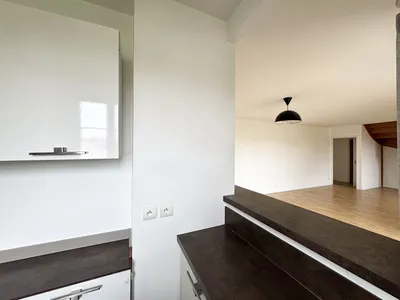 Saint Germain en Laye Exclusivité location appartement 3 chambres en duplex au Dernier étage avec une terrasse dans une résidence de standing de Saint Germain en Laye