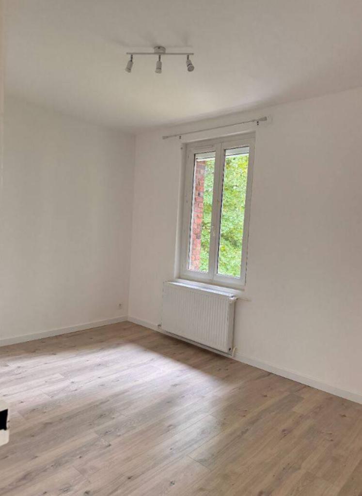 MAISON ENTIEREMENT RENOVEE ROUEN LIMITE BIHOREL