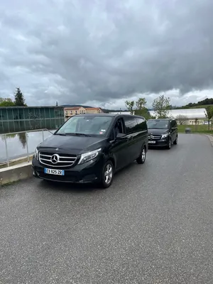 Location d'autocar premium tout confort avec chauffeur pour voyage au départ d'Aix-en-Provence