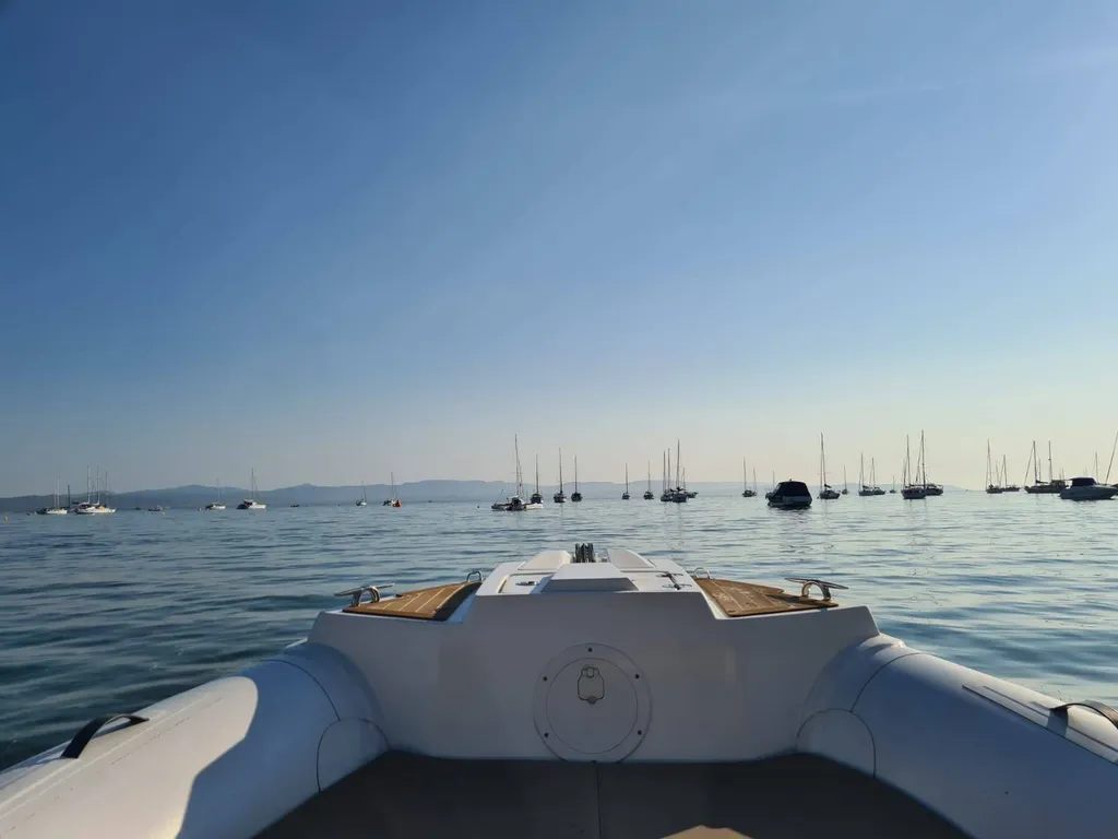 Proposer à ses salariés une excursion en mer toute la journée lors d'un team building dans le Sud