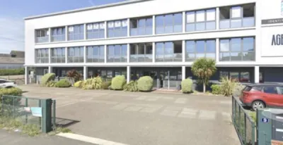 CAEN - A LOUER Bureaux de 181 m²
