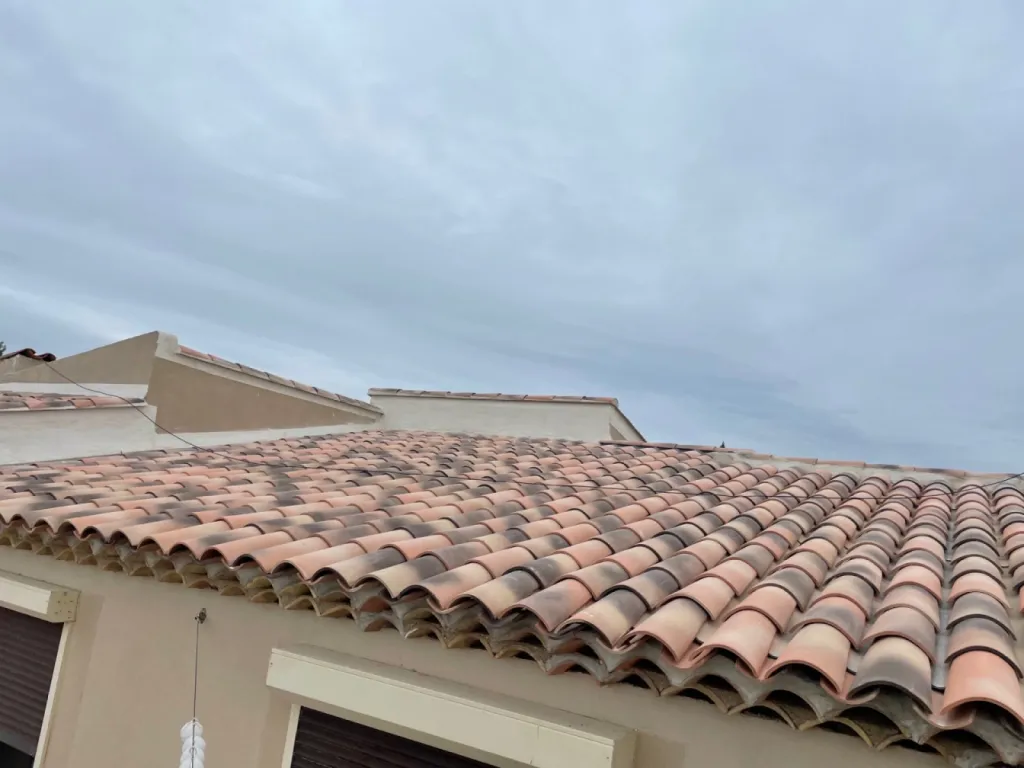 Changement d’une toiture de maison en P.S.T Canal sur Sausset les Pins près de Martigues