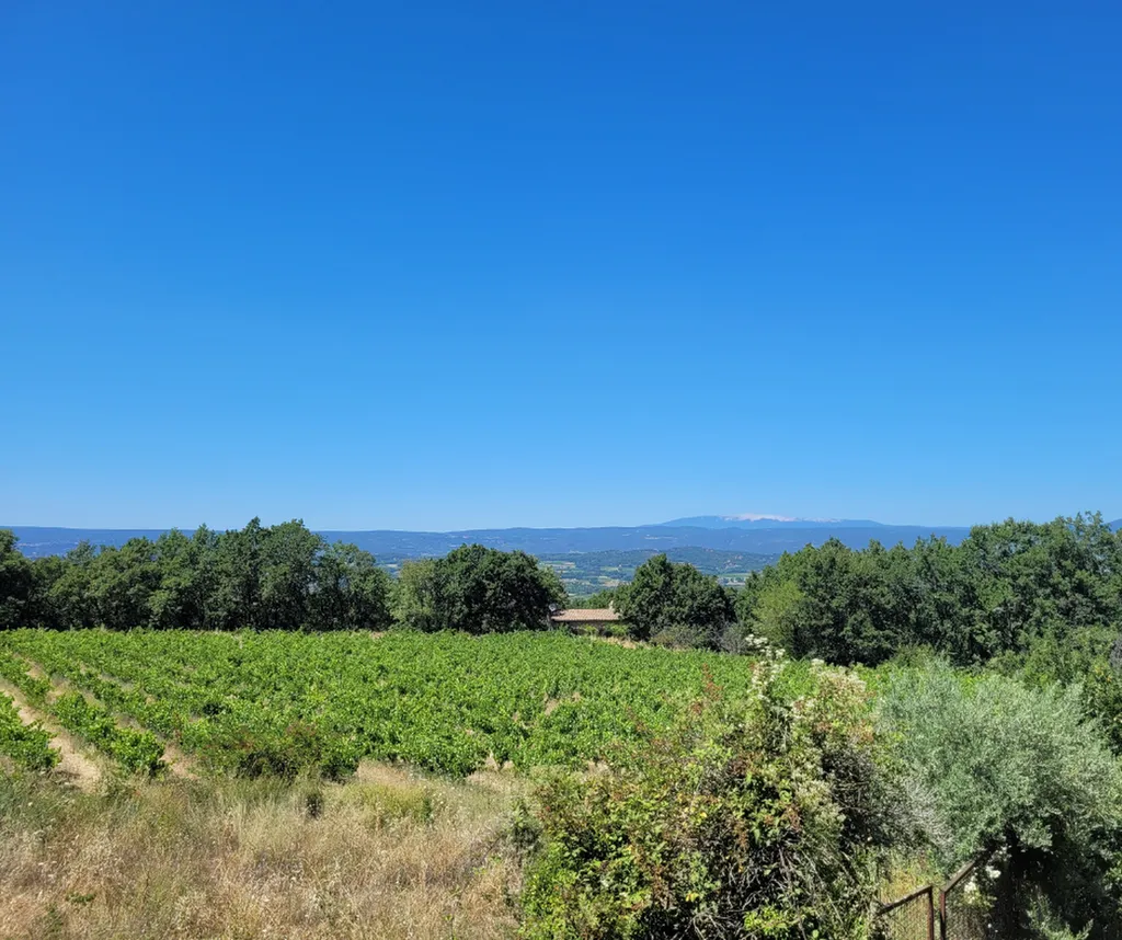 Parcelle constructible sur la magnifique commune de Bonnieux en plein cœur du Lubéron