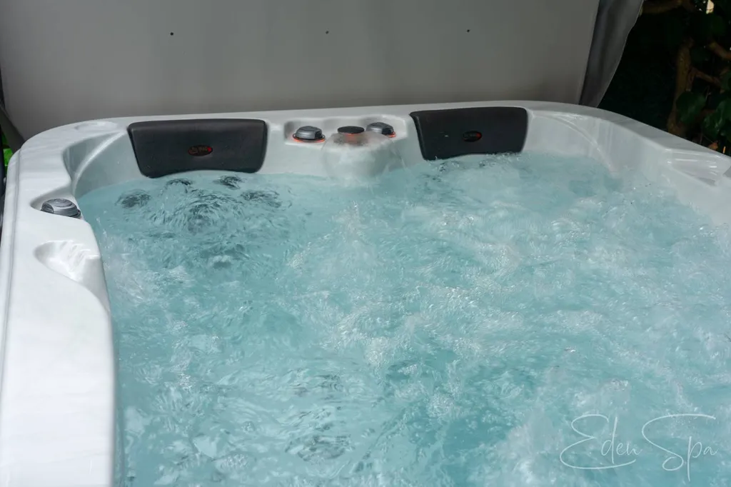 jacuzzi 3 places haut de gamme aix en provence