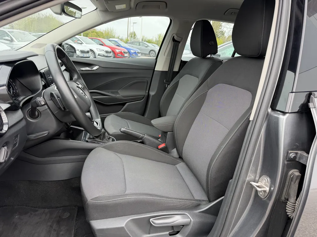 Skoda Fabia d'occasion aux environs d'Yvetôt : Berline essence 1.0 TSI 110 ch automatique disponible chez Caudebec Automobiles