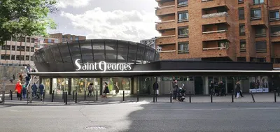 Pose de toiles tendues dans centre commercial St Georges - Toulouse by Plafonds Tendus Occitans