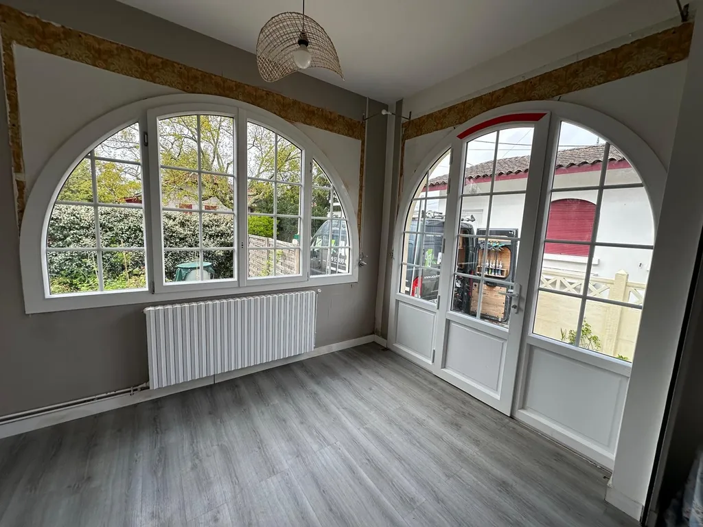 Fenêtres cintrées Pierret double vitrage sur mesure