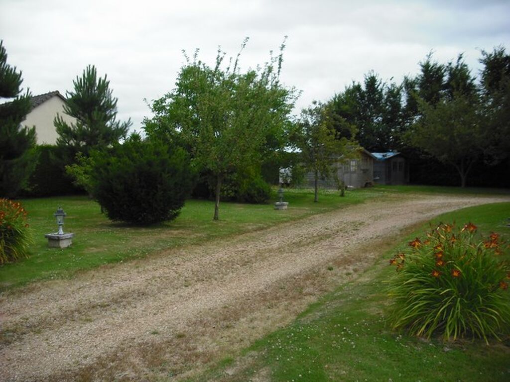 Pavillon proche de LISIEUX, Calvados 14