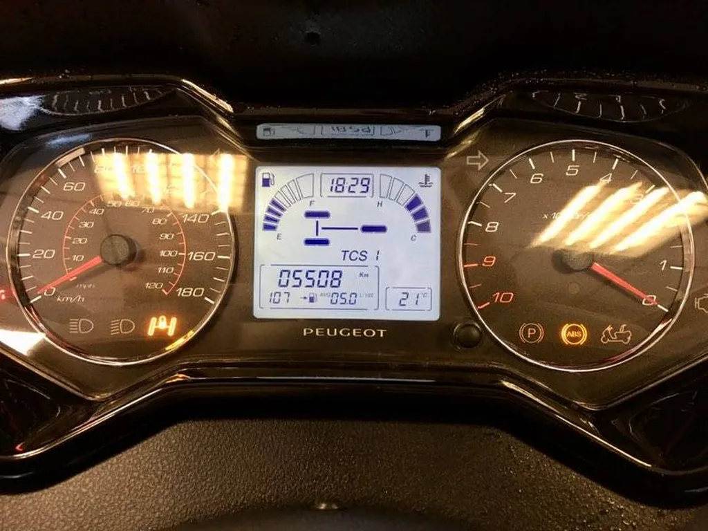 SCOOTER OCCASION PEUGEOT METROPOLIS TOULON