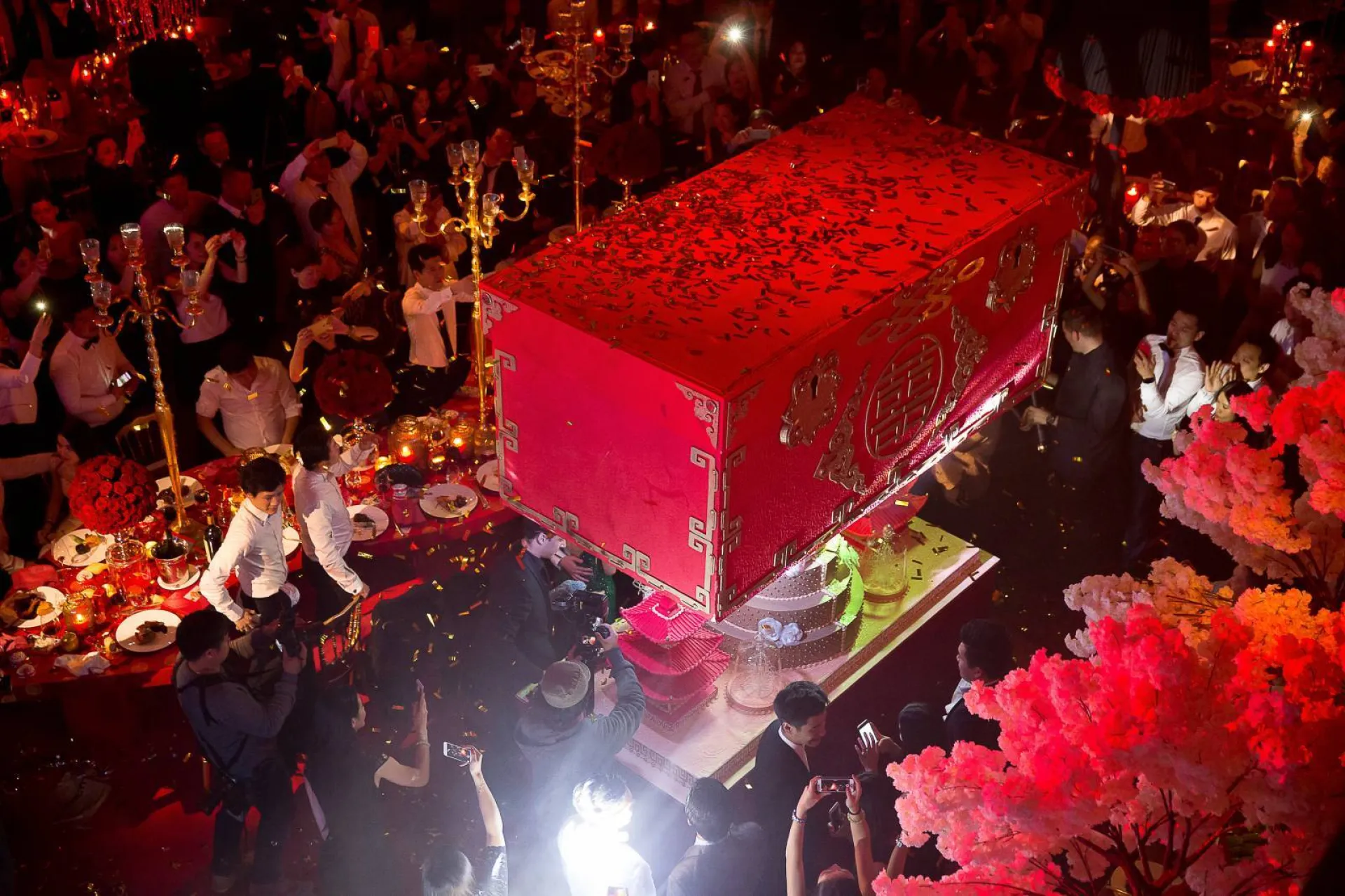 Catering for wedding reception in Paris