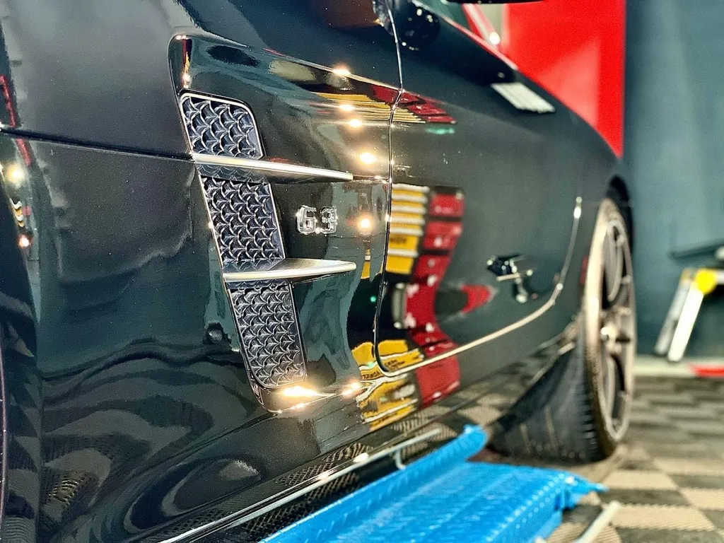 Protection PPF et traitement céramique Mercedes SLS AMG Lyon