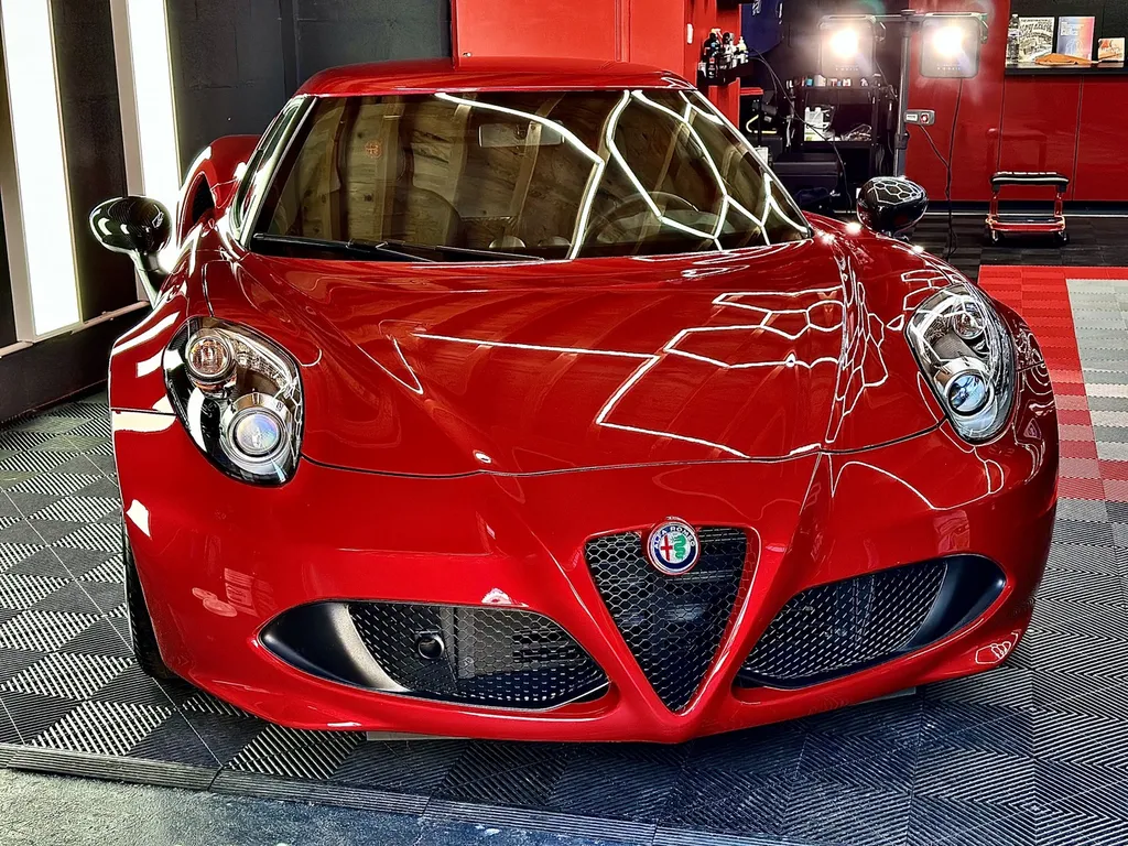 Film de protection carrosserie PPF Lyon DETAILING ouest lyonnais Alfa Roméo 4C