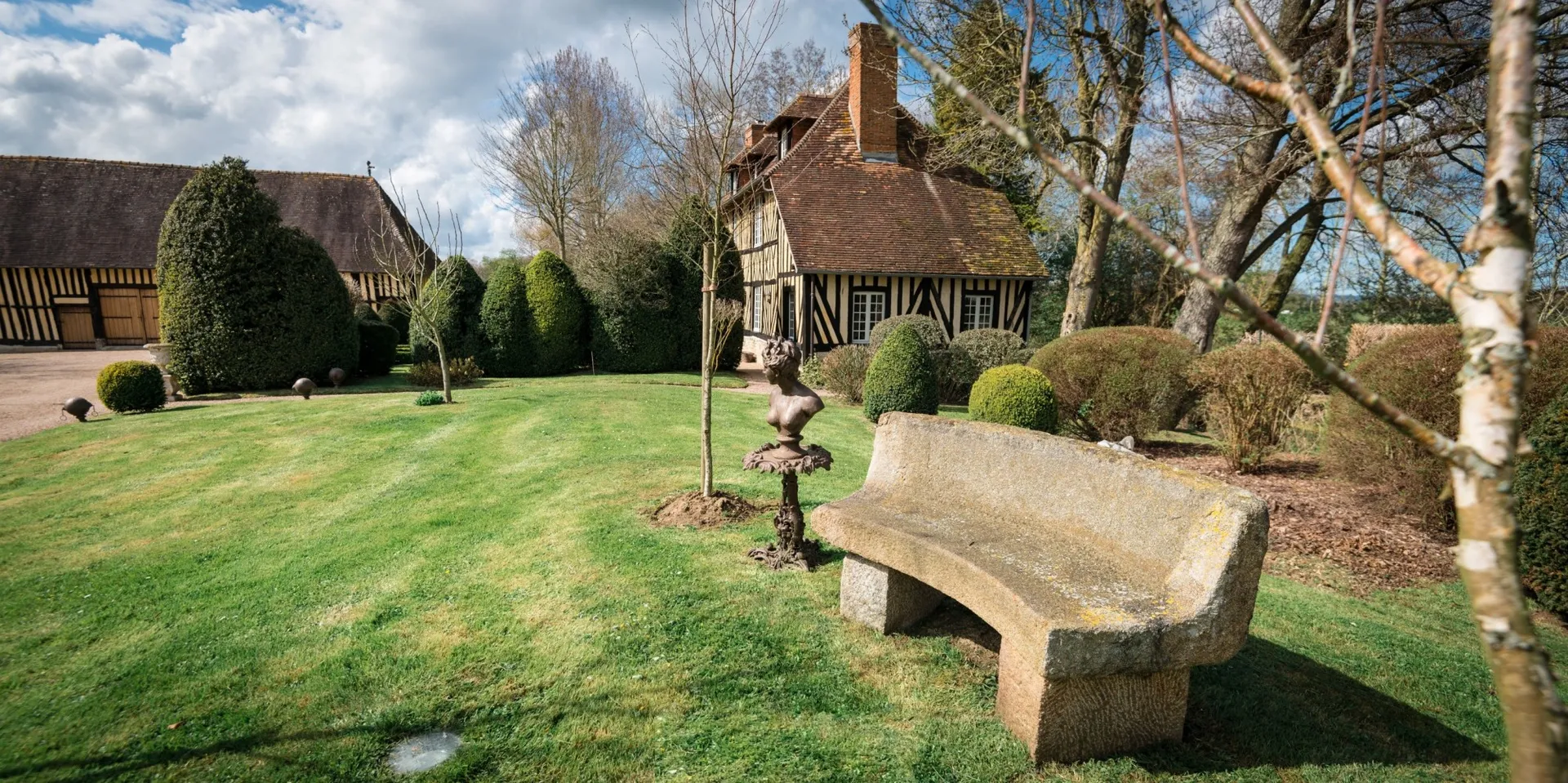 Castle and Manor to sale in Normandy