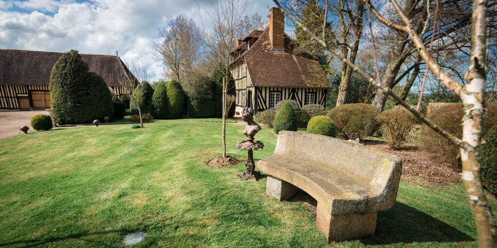 Castle and Manor to sale in Normandy