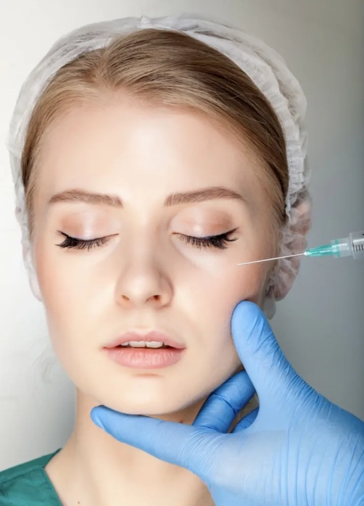 Comment préparer sa première injection d'acide hyaluronique à Gujan Mestras proche de la Teste de Buch