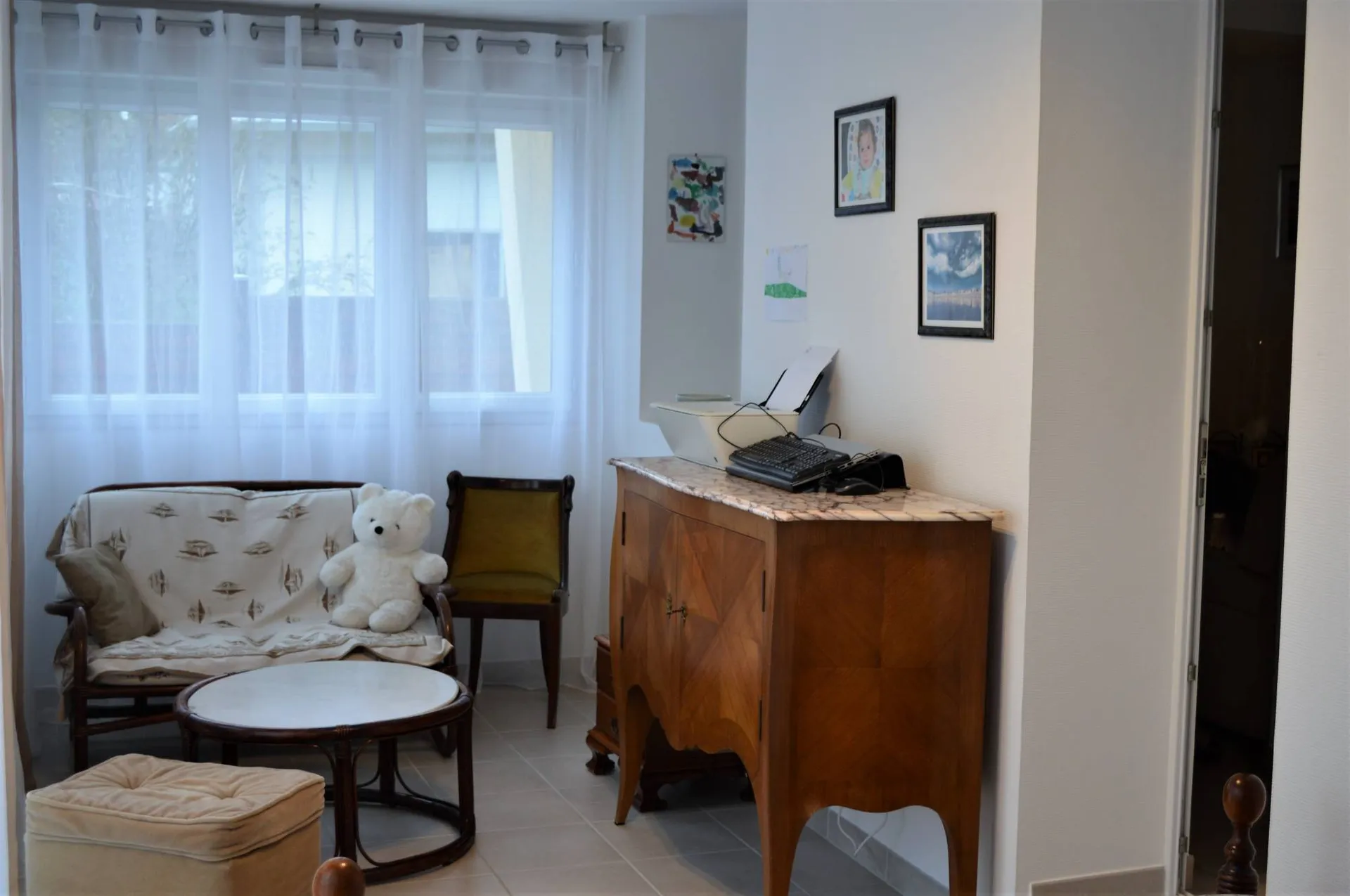 CHARMANTE MAISON BORD DE MER