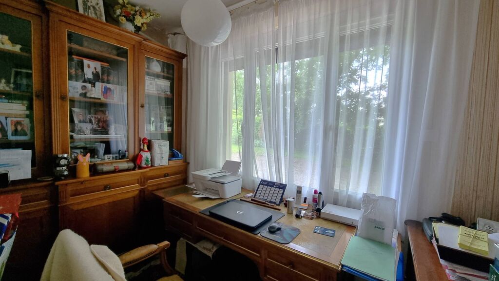 A vendre maison à fort potentiel, à rafraichir, dans un cadre exceptionnel à deux pas de la A28 et de la forêt domaniale d'Eu 76260