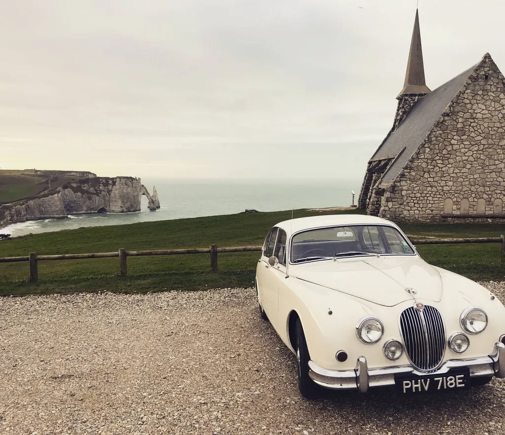 Louez une Jaguar MK2 de 1967 pour votre mariage en Haute Normandie 76