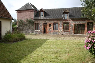 Maison remarquable brique et Silex