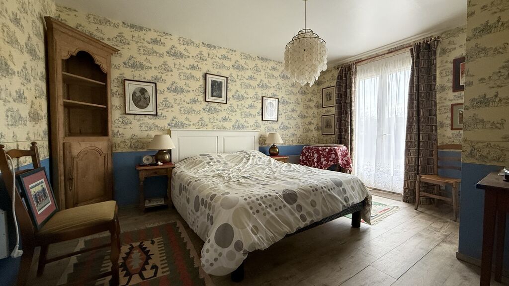 Immobilier Seine-Maritime : bien situé à 20 minutes des plages de Dieppe et proche des commodités à pied.